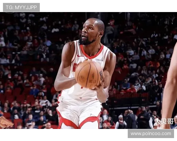 詹姆斯生涯新里程碑勇士大胜快船杜兰特状态火热各队战绩逐渐明朗